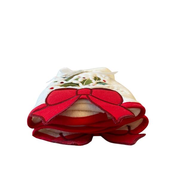 Wellesley Manor Christmas Holly Bow Embroidered Decorative Hand Towel Set of 2 - Picture 8 of 15
